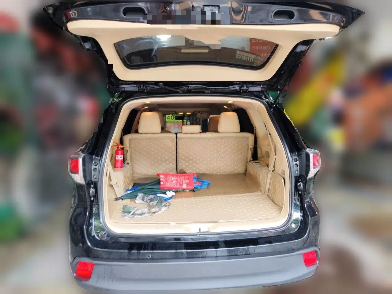 Toyota Highlander 2015 2.0T Four-Wheel Drive Luxury Edition 7-Seater — миниатюра 19