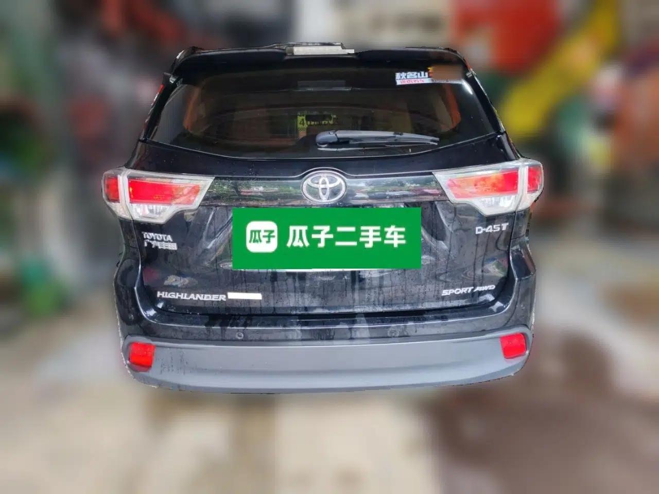 Toyota Highlander 2015 2.0T Four-Wheel Drive Luxury Edition 7-Seater — миниатюра 5