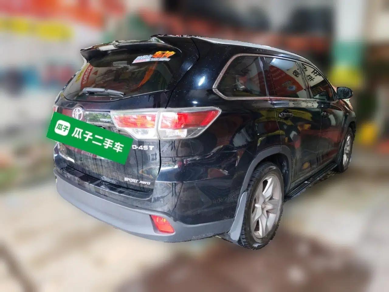 Toyota Highlander 2015 2.0T Four-Wheel Drive Luxury Edition 7-Seater — миниатюра 6