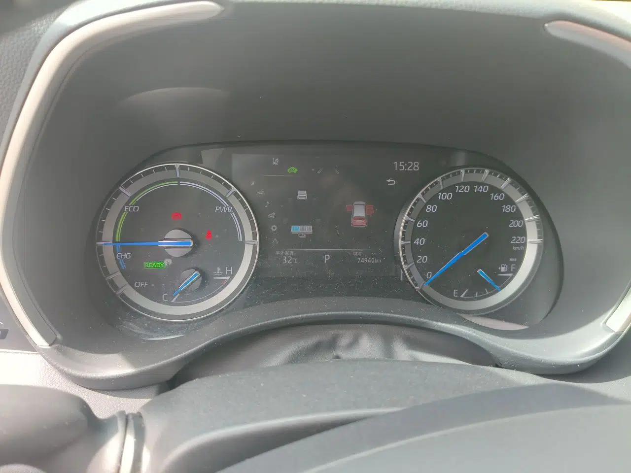 Toyota Highlander 2022 Dual-Engine 2.5L Four-Wheel Drive Prestige Version 7 Seats — миниатюра 11