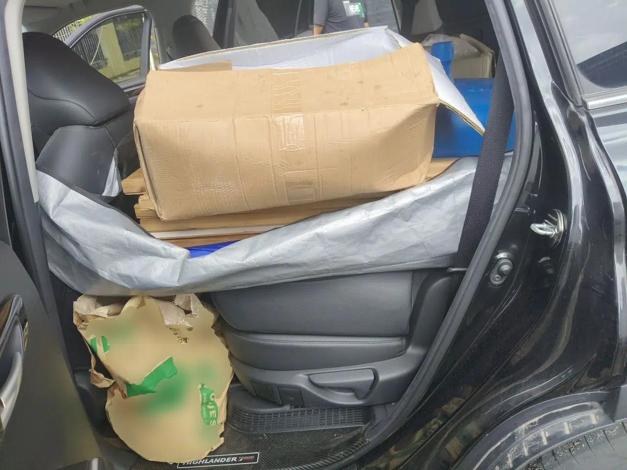 Toyota Highlander 2022 Dual-Engine 2.5L Four-Wheel Drive Prestige Version 7 Seats — миниатюра 17