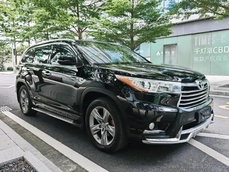 2015 Highlander 2.0T AWD Luxury 7-seater — миниатюра 3