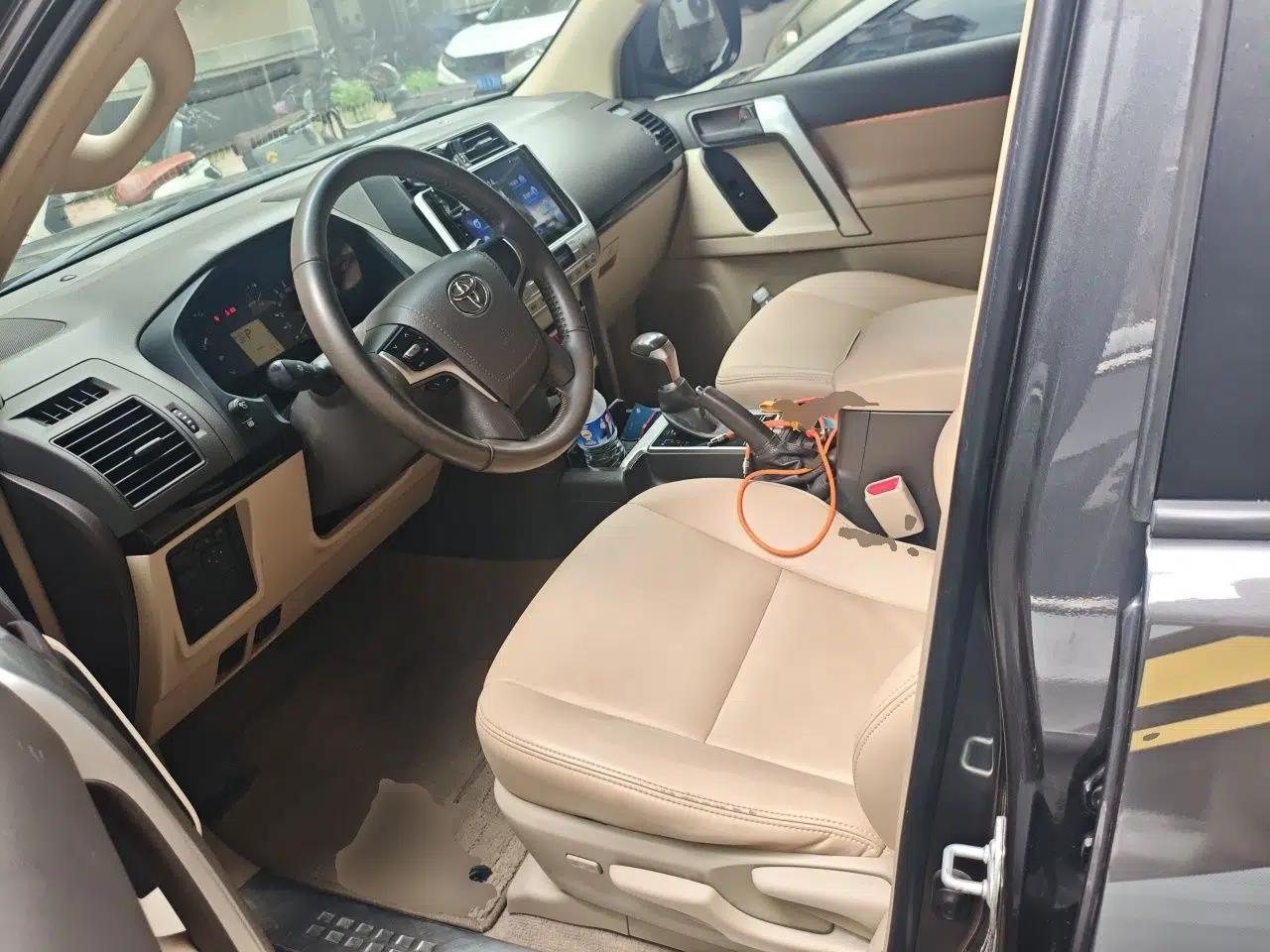Toyota Prado Toyota Prado 2018, 4.0L Automatic, 7-Seater (Parallel Import), Middle East Specification — миниатюра 15