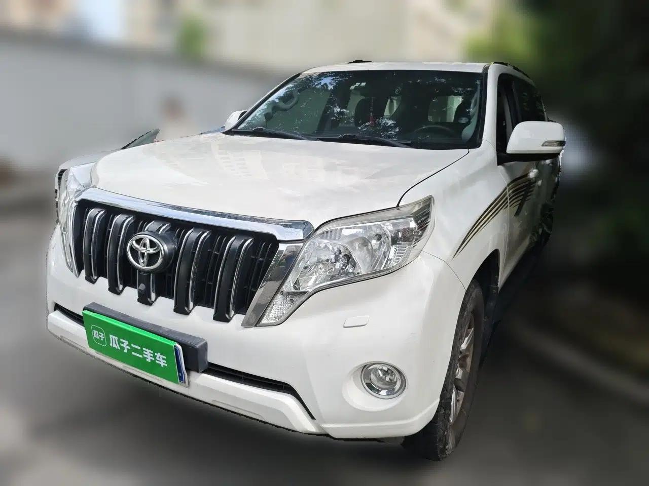 Toyota Prado Toyota Prado 2.8T diesel, 5 seats, with sunroof — миниатюра 1
