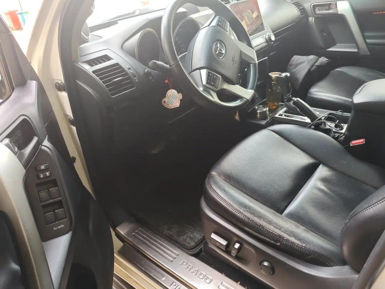 Toyota Prado Toyota Prado 2.8T diesel, 5 seats, with sunroof — миниатюра 16