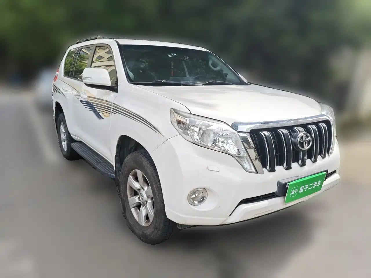 Toyota Prado Toyota Prado 2.8T diesel, 5 seats, with sunroof — миниатюра 3