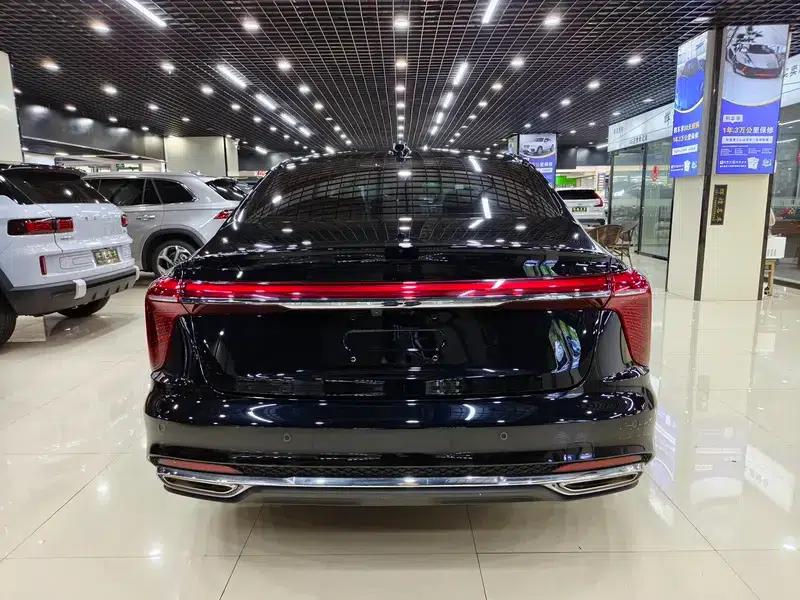 Hongqi H5 2025 2.0T Automatic Flagship Edition — миниатюра 3