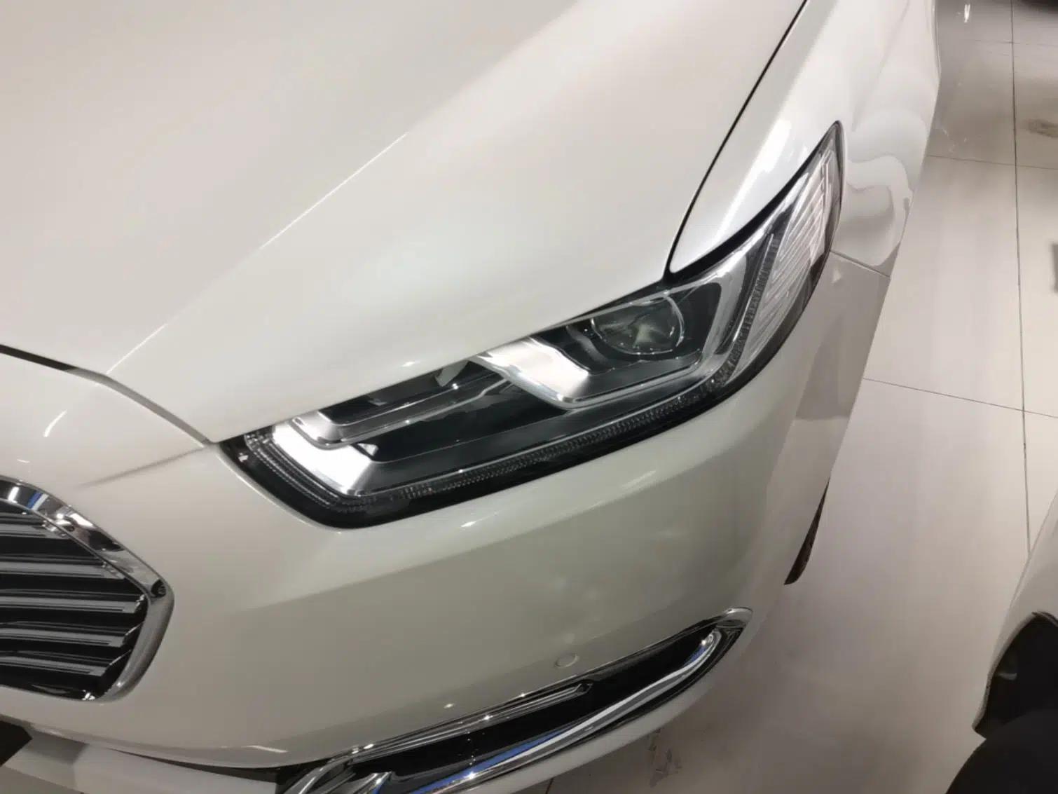 Ford Taurus 2018 EcoBoost 245 Premier Edition China V Standard — миниатюра 8