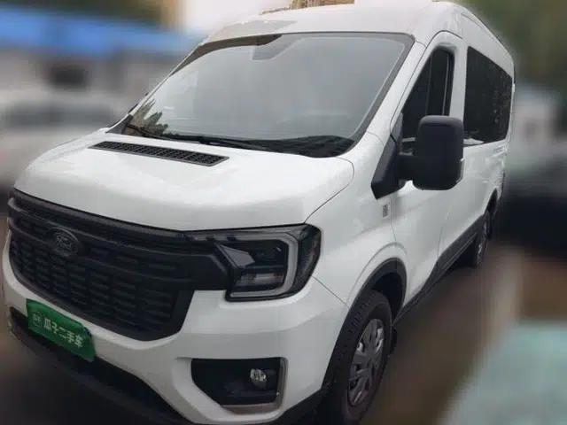 Ford Transit T8 2024 T8 2.0T Diesel Manual Mid-axle Mid-roof 6-seater Multi-function Version 2/2/2