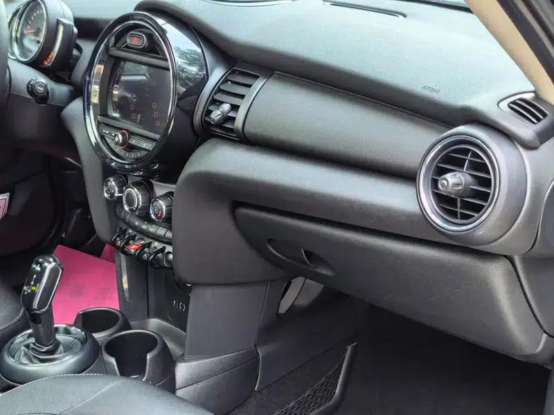 2018 MINI 1.5T ONE PLUS 5-Door — миниатюра 6