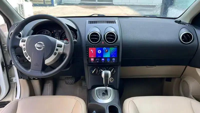 Nissan Qashqai 2015 2.0XL Cool Fire CVT 2WD — миниатюра 14