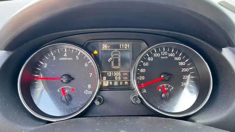 Nissan Qashqai 2015 2.0XL Cool Fire CVT 2WD — миниатюра 15