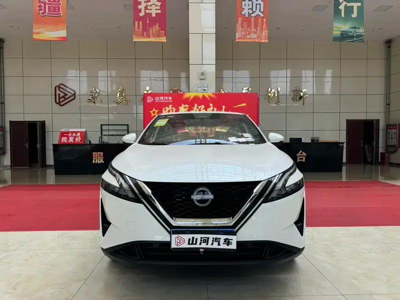 Nissan Qashqai 2023 1.3T Luxury Edition — миниатюра 2
