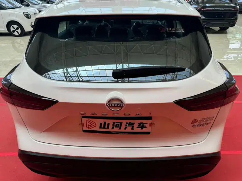 Nissan Qashqai 2023 1.3T Luxury Edition — миниатюра 13