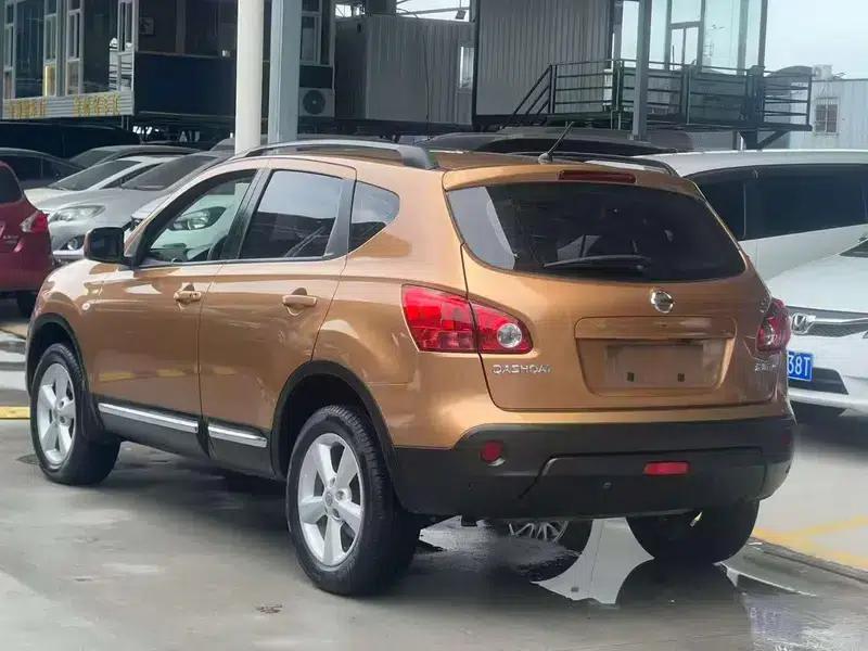 Nissan Qashqai 2015 2.0XL Cool Fire MT 2WD — миниатюра 4