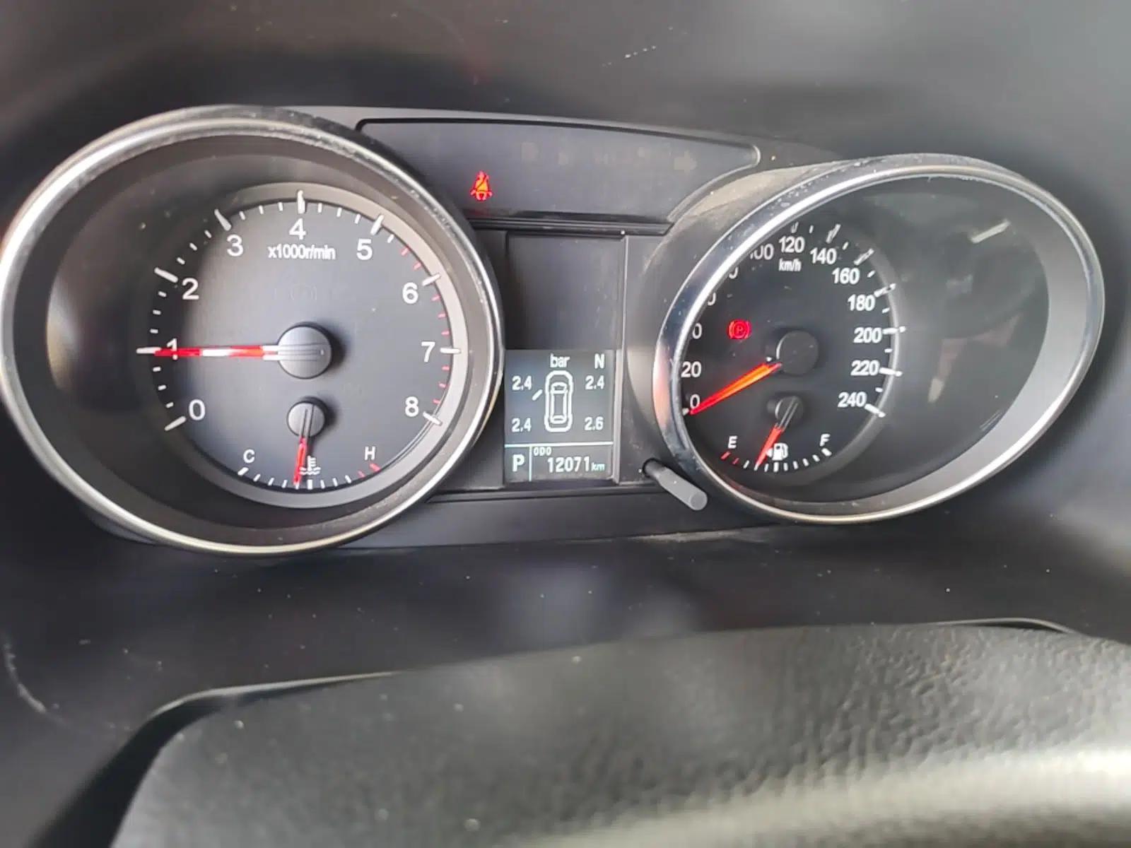 Haval M6 2021 PLUS 1.5T DCT Luxury Smart Connectivity Model — миниатюра 14