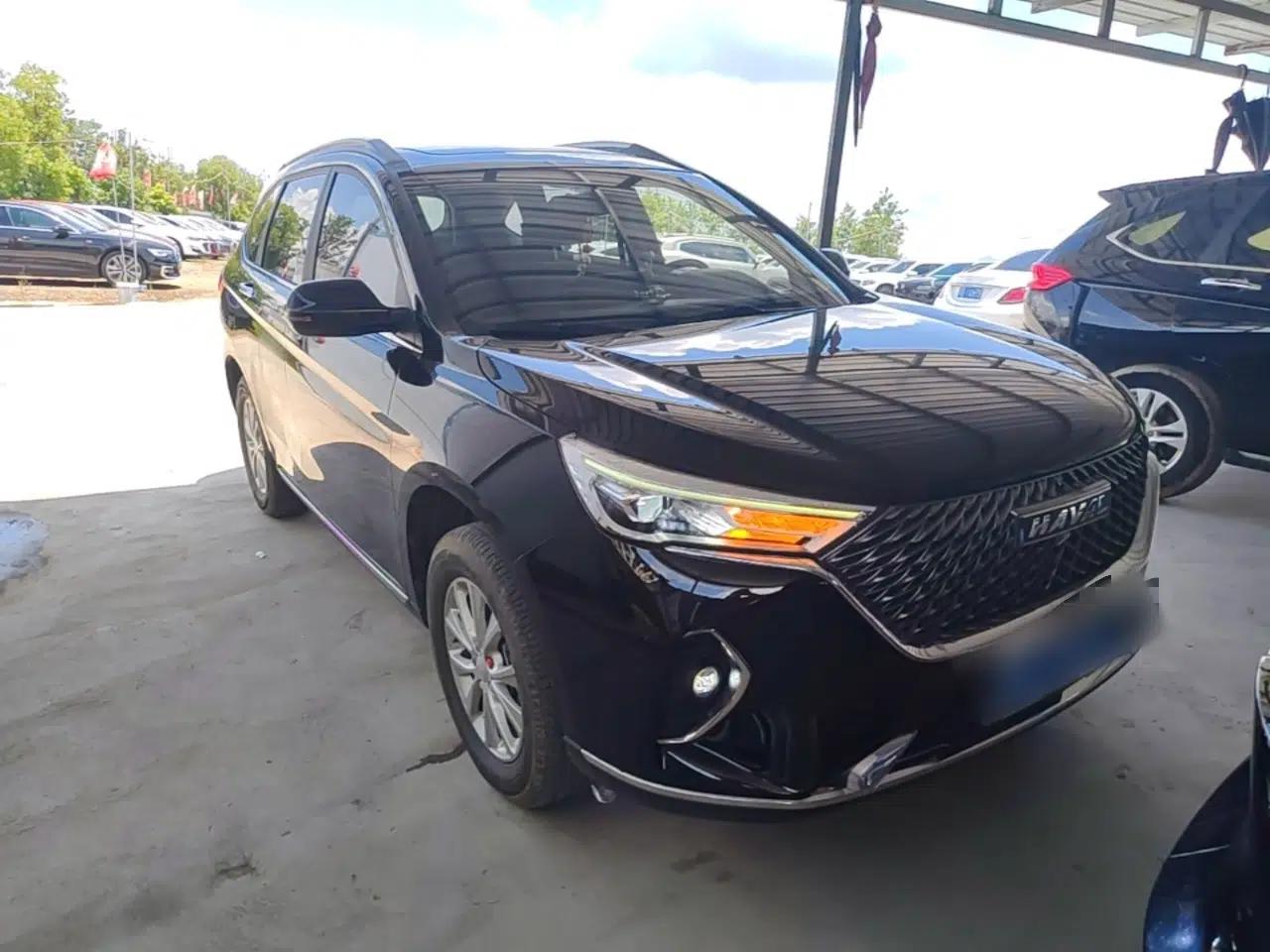Haval M6 2021 PLUS 1.5T DCT Luxury Smart Connectivity Model — миниатюра 3