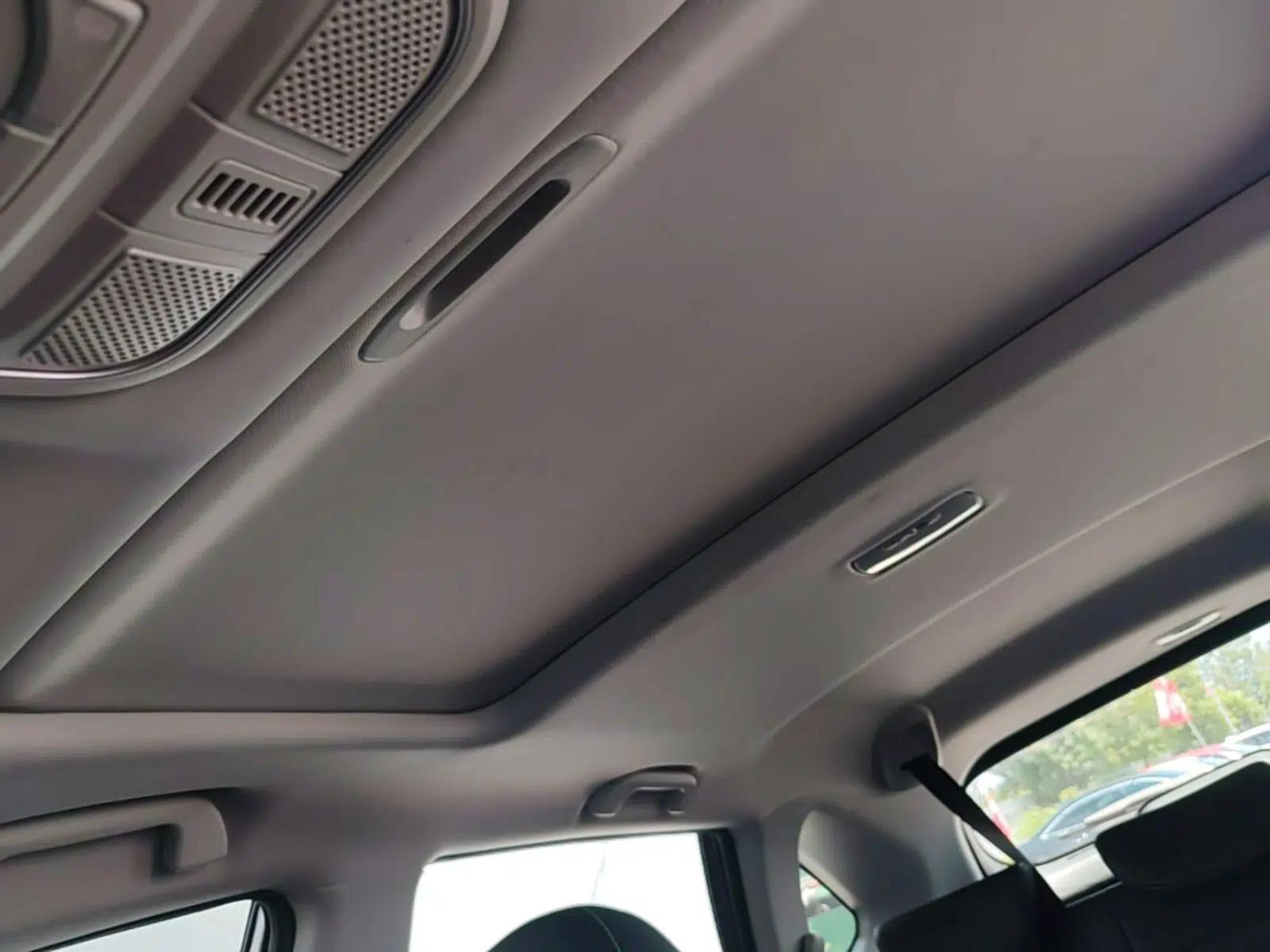 Haval M6 2021 PLUS 1.5T DCT Luxury Smart Connectivity Model — миниатюра 21