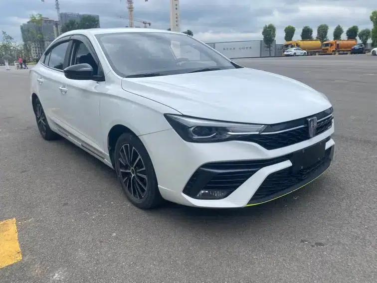 Roewe i5 2021 1.5L CVT Diamond Edition — миниатюра 3