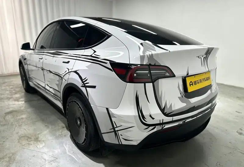 Model Y 2023 Rear-Wheel Drive — миниатюра 5