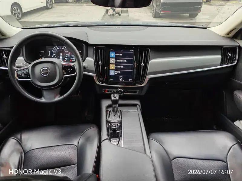 2019 Volvo S90 T4 Smart Edition — миниатюра 4