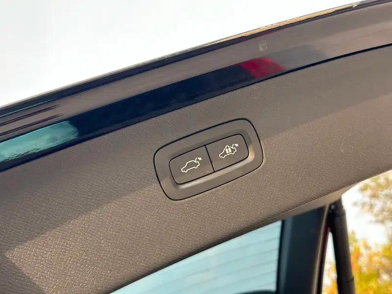 2019 Volvo XC90 T6 Smart Edition 7-seater (China V emission standard) — миниатюра 12