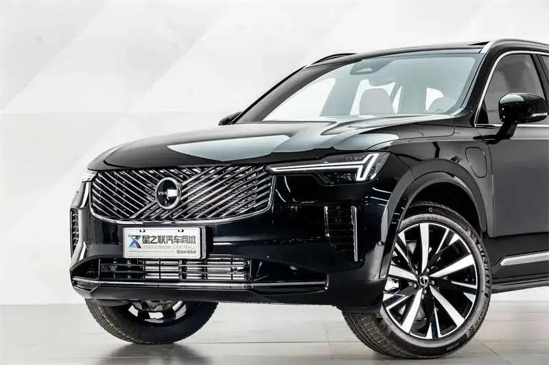 Volvo XC90 PHEV 2025 Facelift E-Drive Hybrid T8 Long Range Smart Luxury Edition 7-Seater — миниатюра 10