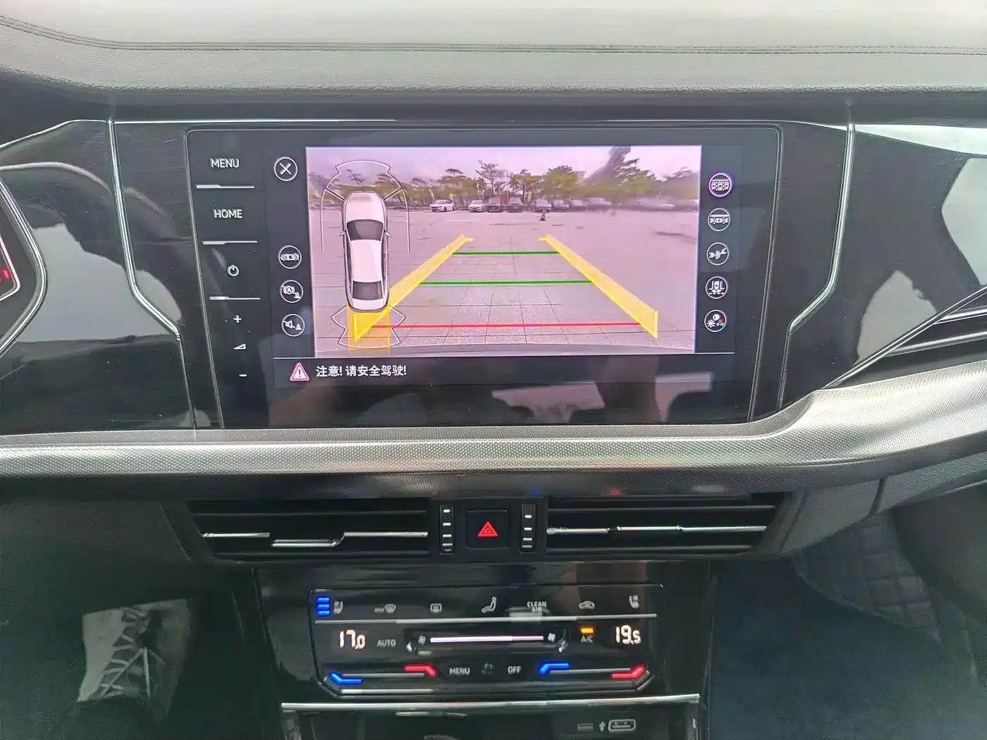 2022 Volkswagen Passat 330TSI Starry Sky Luxury Edition — миниатюра 19