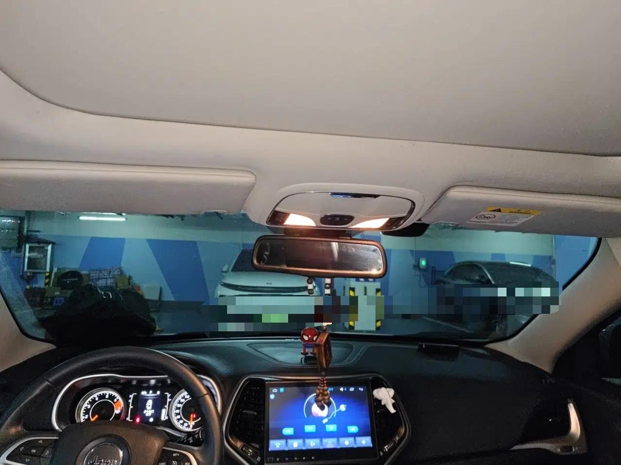 Jeep Cherokee 2016 2.4L Leading Edition — миниатюра 18