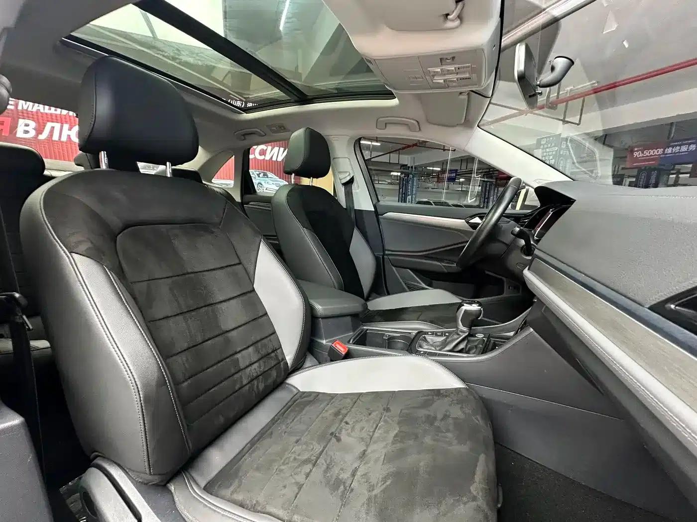 2021 Volkswagen Sagitar 280TSI DSG Luxury Intelligent Edition — миниатюра 22