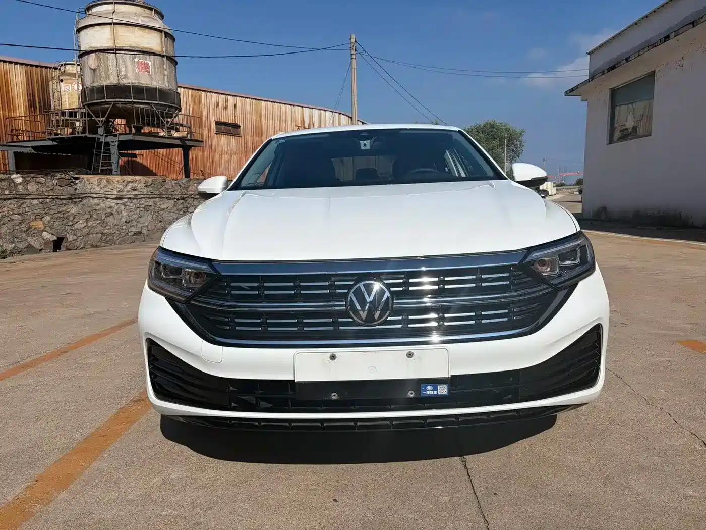 2023 Volkswagen Sagitar 280TSI DSG Beyond Plus Edition — миниатюра 2