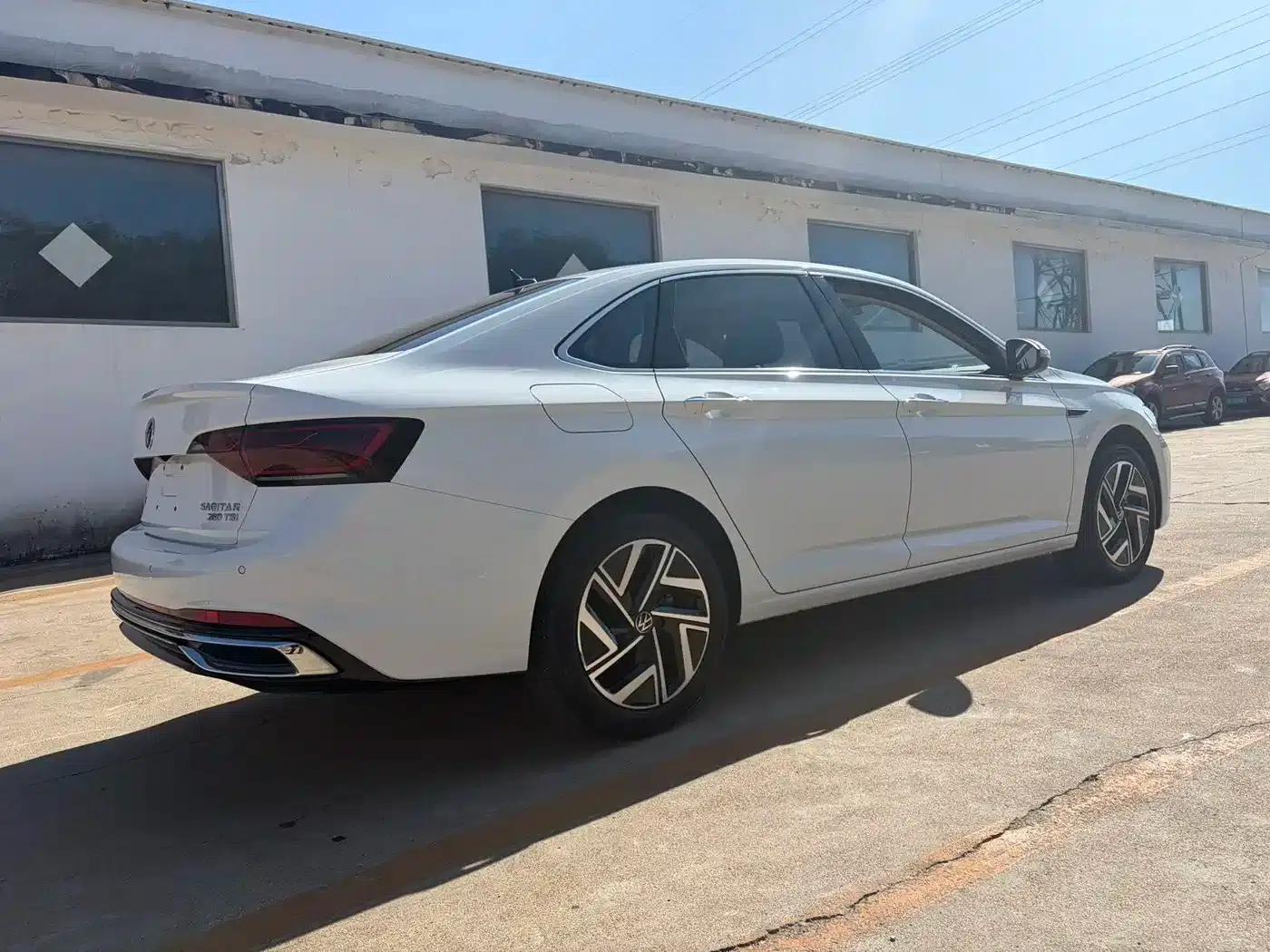 2023 Volkswagen Sagitar 280TSI DSG Beyond Plus Edition — миниатюра 7
