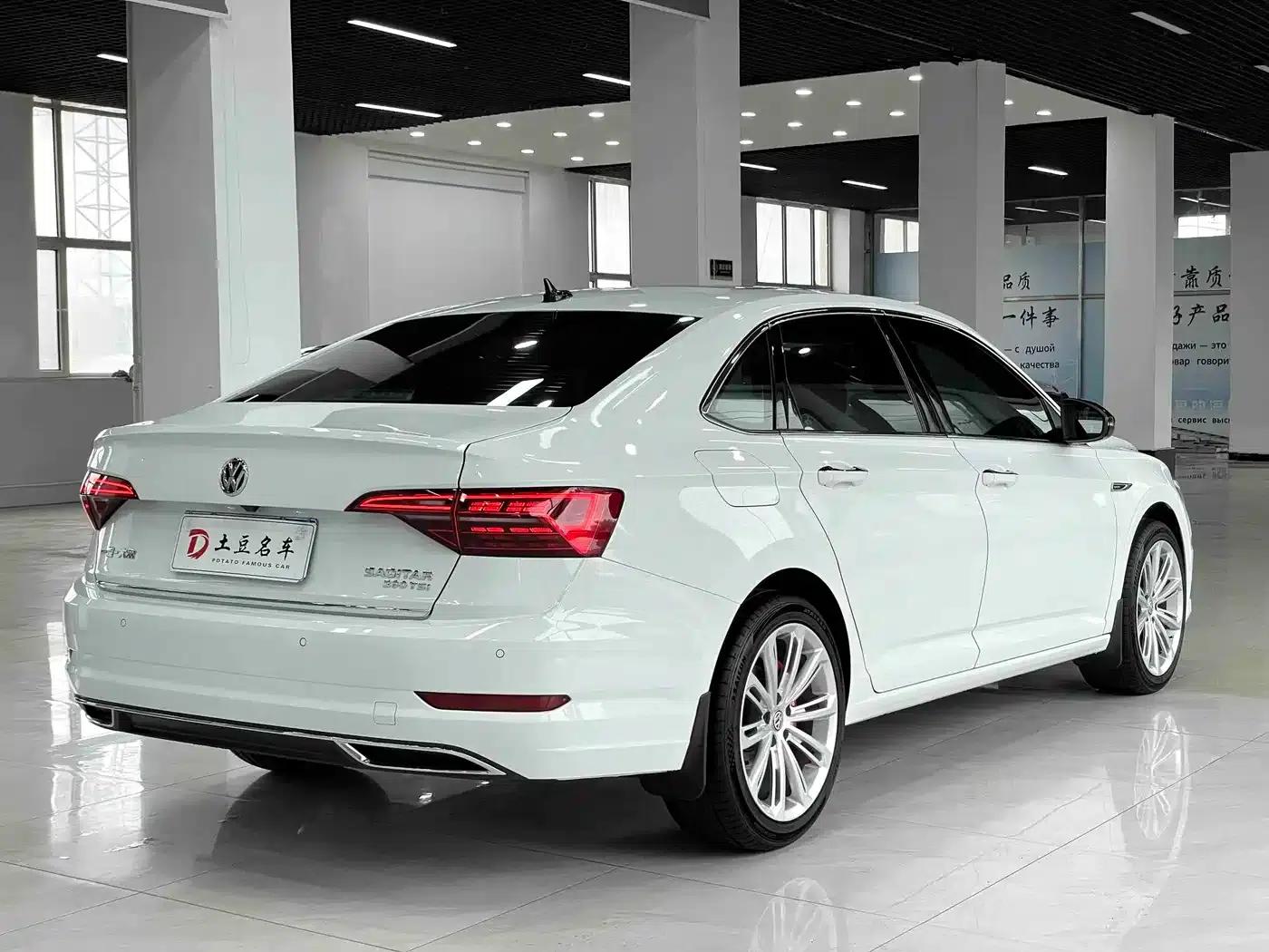 2021 Volkswagen Sagitar 280TSI DSG Excellence Edition — миниатюра 6