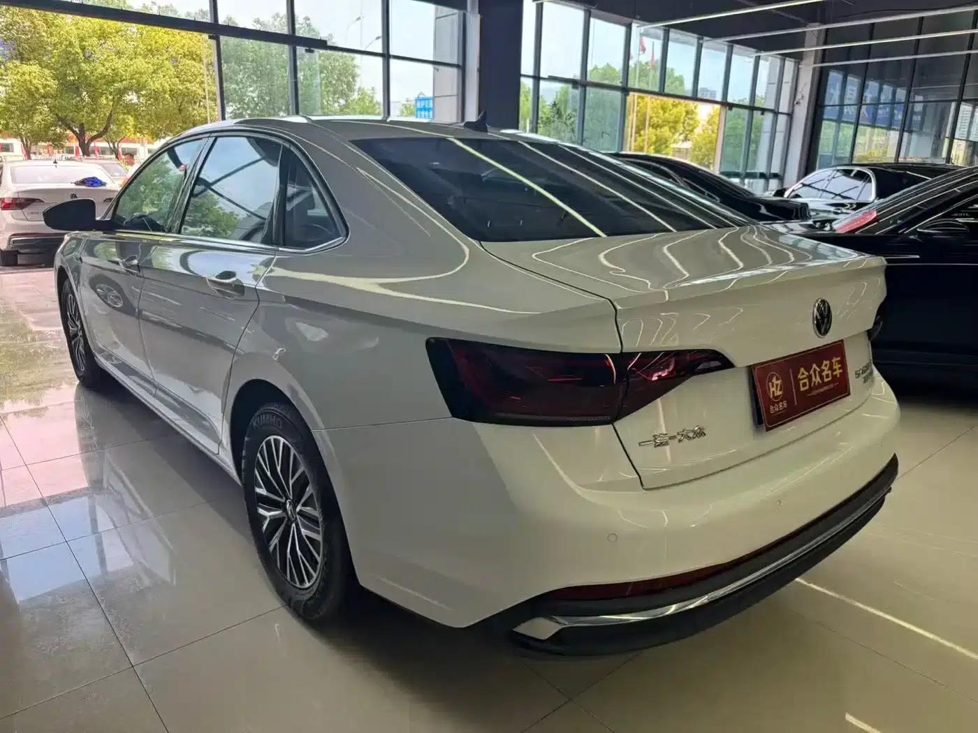 2024 Volkswagen Sagitar 200TSI DSG Flying Edition — миниатюра 7