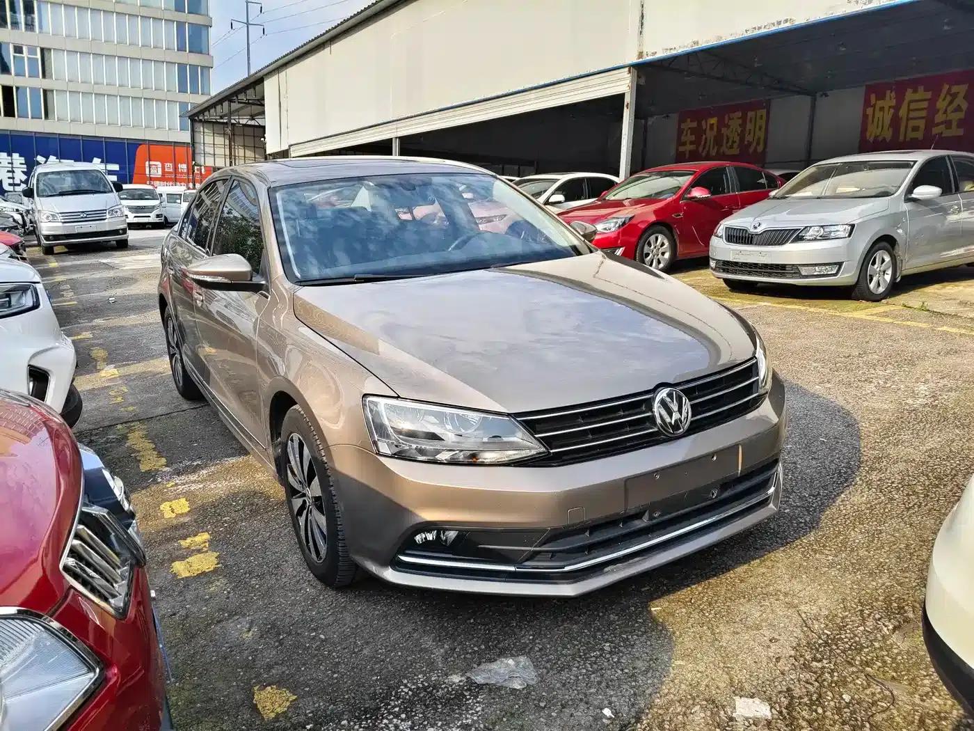 2018 Volkswagen Sagitar 1.6L Automatic Comfort Model — миниатюра 2
