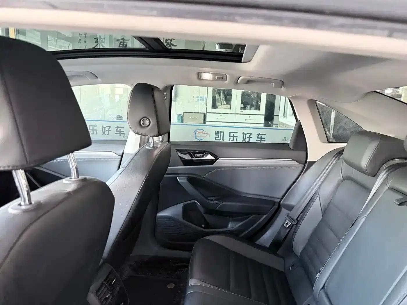 2021 Volkswagen Sagitar 280TSI DSG Comfort Smart Edition — миниатюра 13