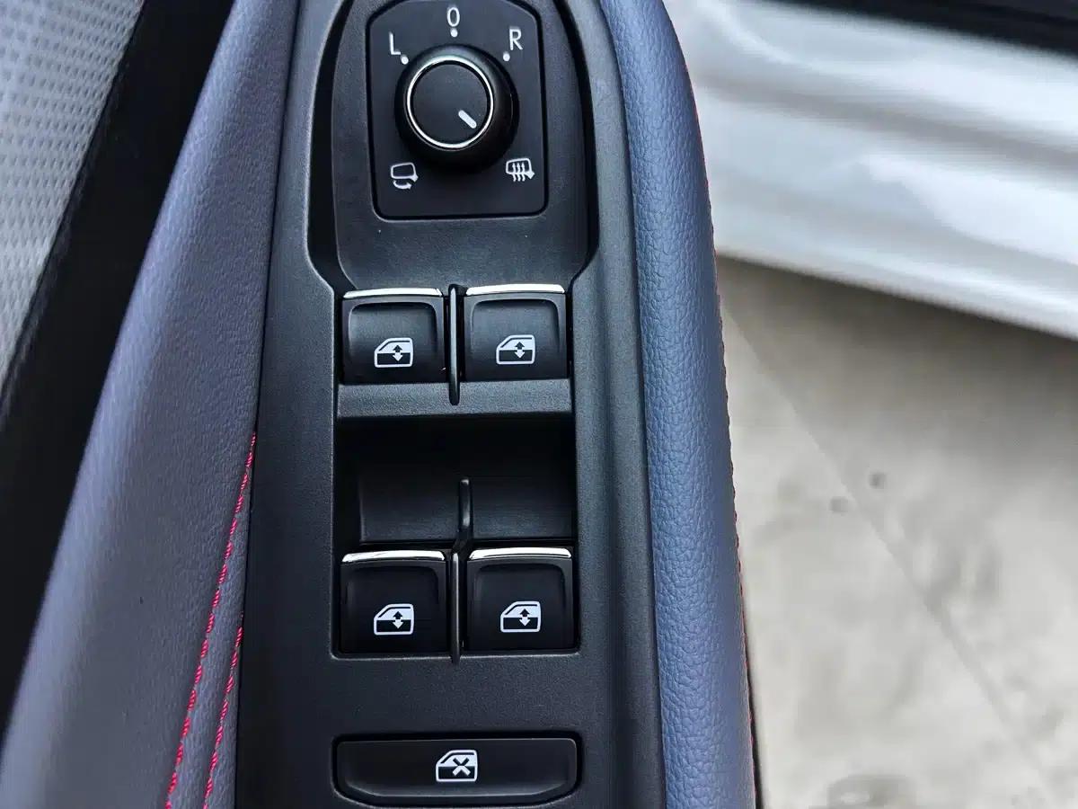 Lamando 2024 Lamando L 280TSI DSG Hot Edition — миниатюра 12