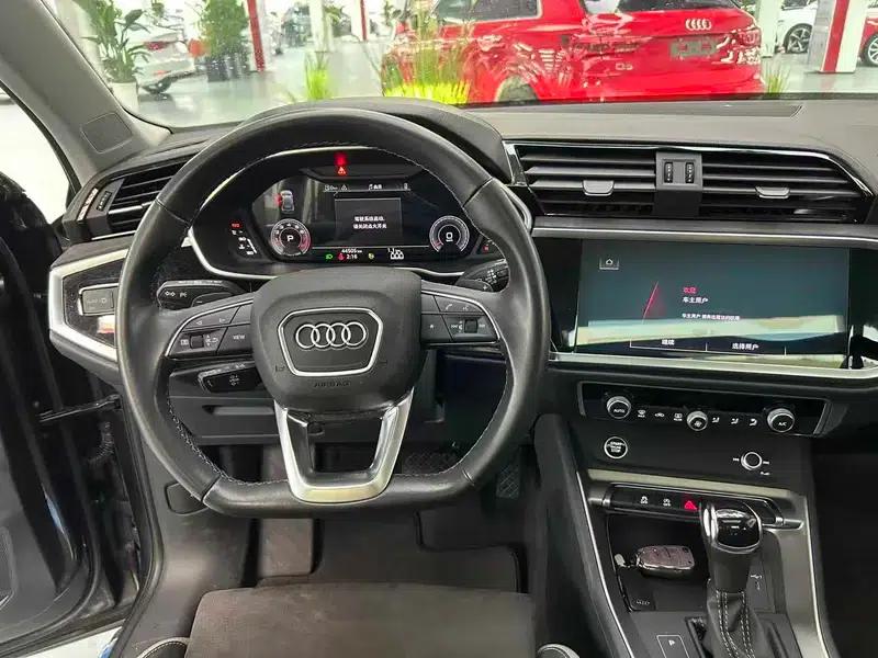 Audi Q3 2023 35 TFSI Fashion Dynamic Edition — миниатюра 9