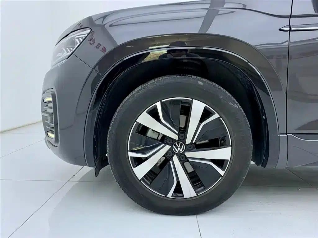 Tayron GTE 2022 1.4T Luxury Edition — миниатюра 7