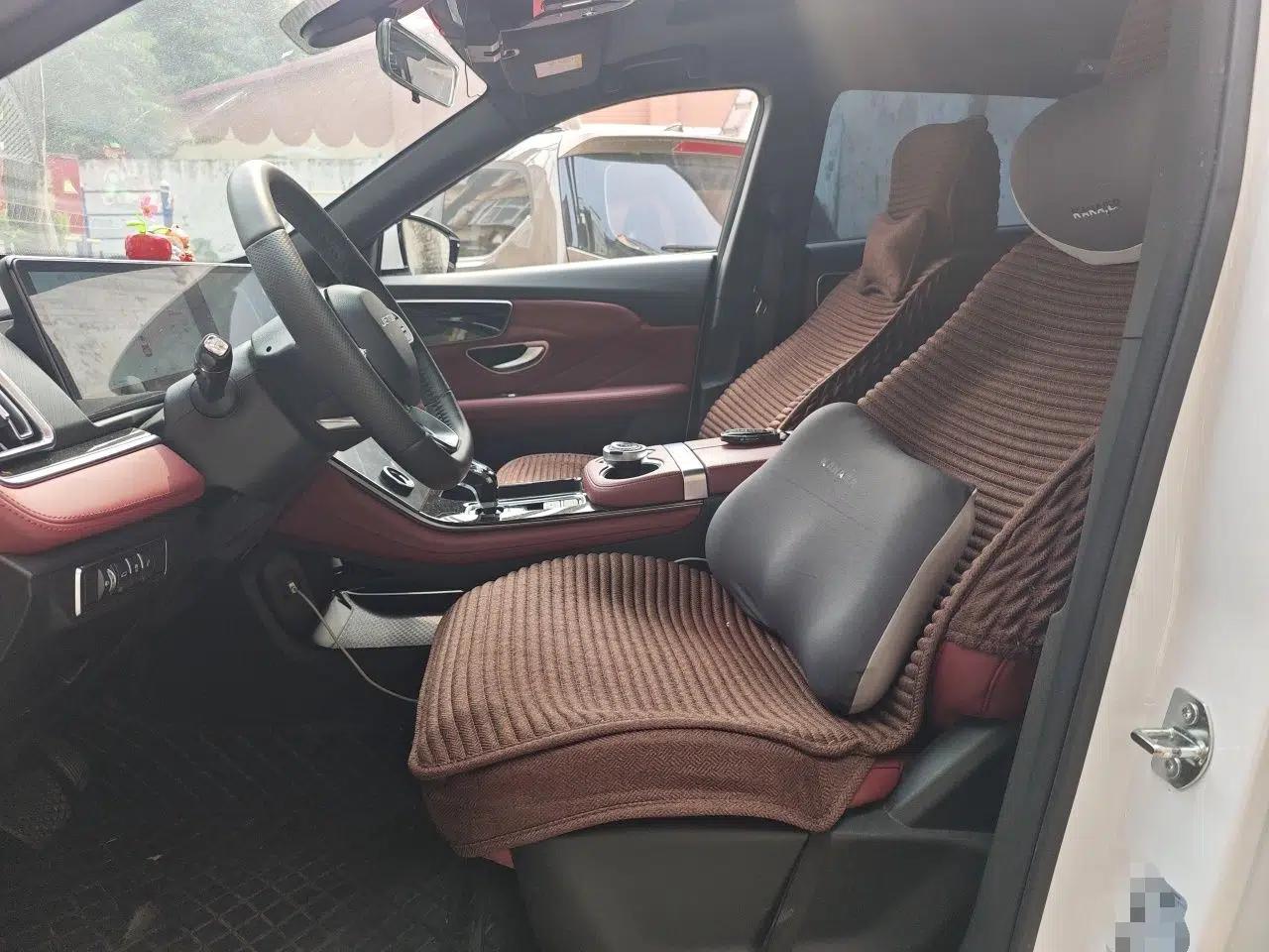 JETOUR X70 PLUS 2025 1.5T Luxury Edition 5 Seats — миниатюра 14