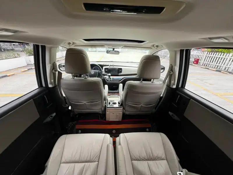 2015 Odyssey 2.4L Luxury Edition — миниатюра 9
