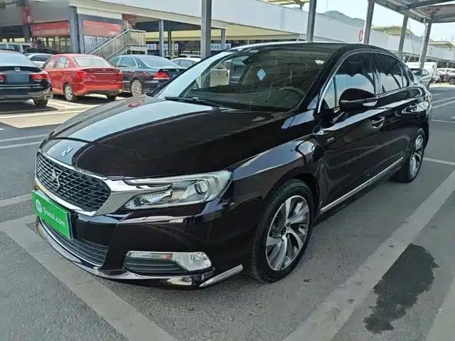 DS 5LS 2014 1.6T Luxury Edition THP160