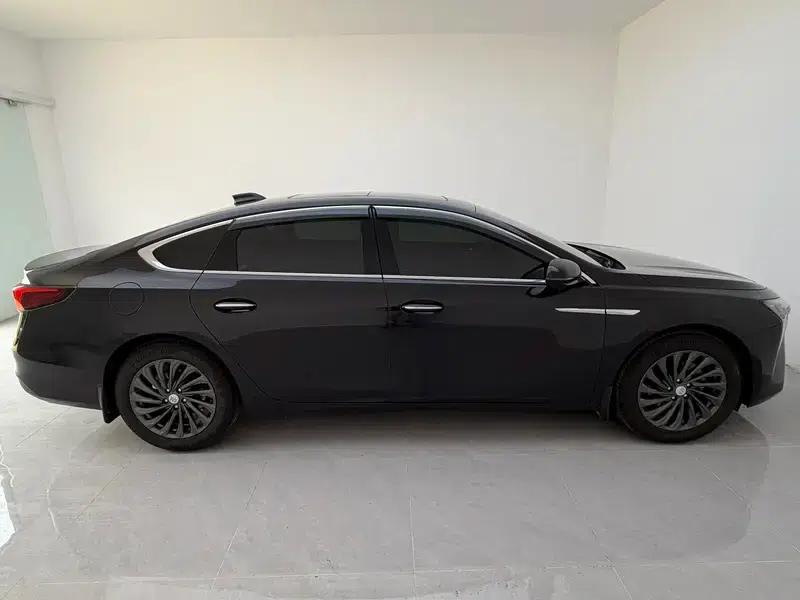 Buick LaCrosse 2025 28T Platinum Edition — миниатюра 8