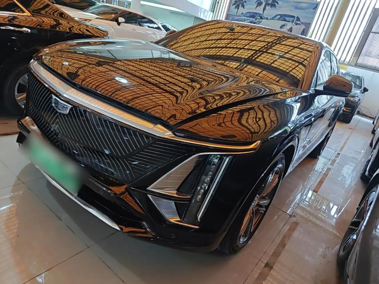 Cadillac LYRIQ 2022 Rear-Drive Long-Range Luxury Edition — миниатюра 1