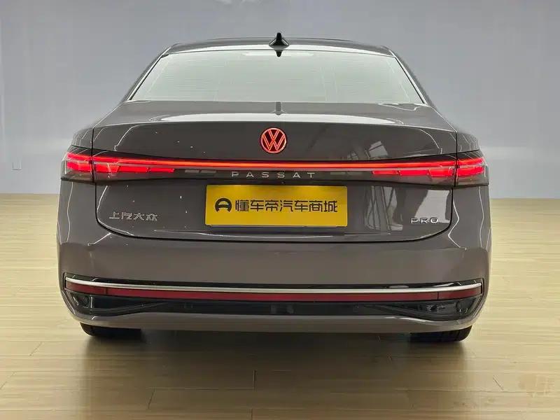 2025 Passat Pro 380TSI Dragon Edition — миниатюра 6