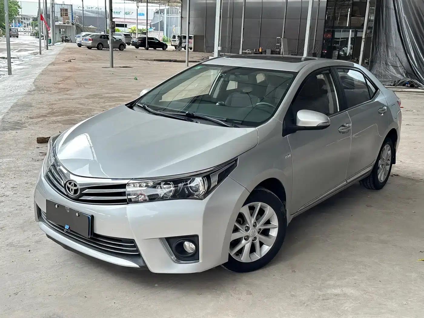 2014 Corolla 1.8L CVT GLX-i — миниатюра 1