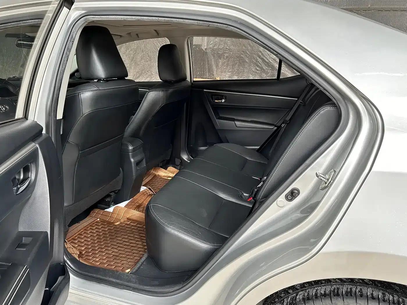 2014 Corolla 1.8L CVT GLX-i — миниатюра 6