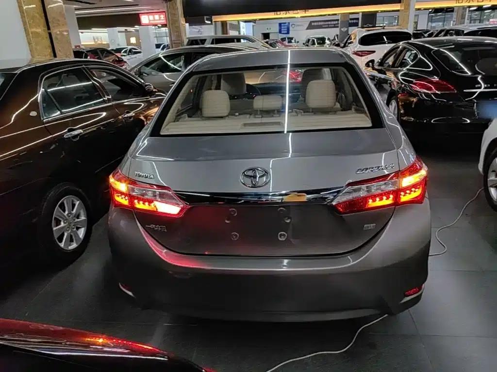 2014 Corolla 1.6L CVT GLX-i — миниатюра 6