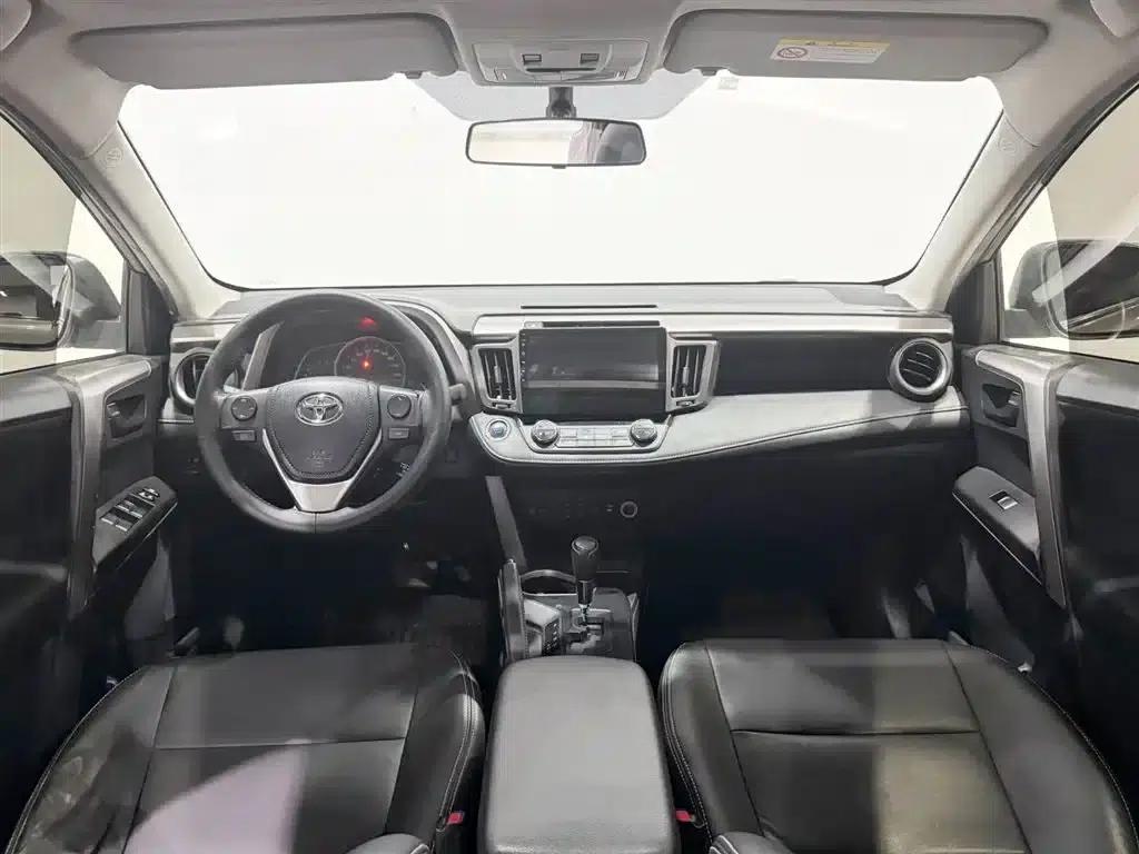 2019 Toyota RAV4 2.0L CVT 2WD Comfort Edition (China VI Emission Standard) — миниатюра 11
