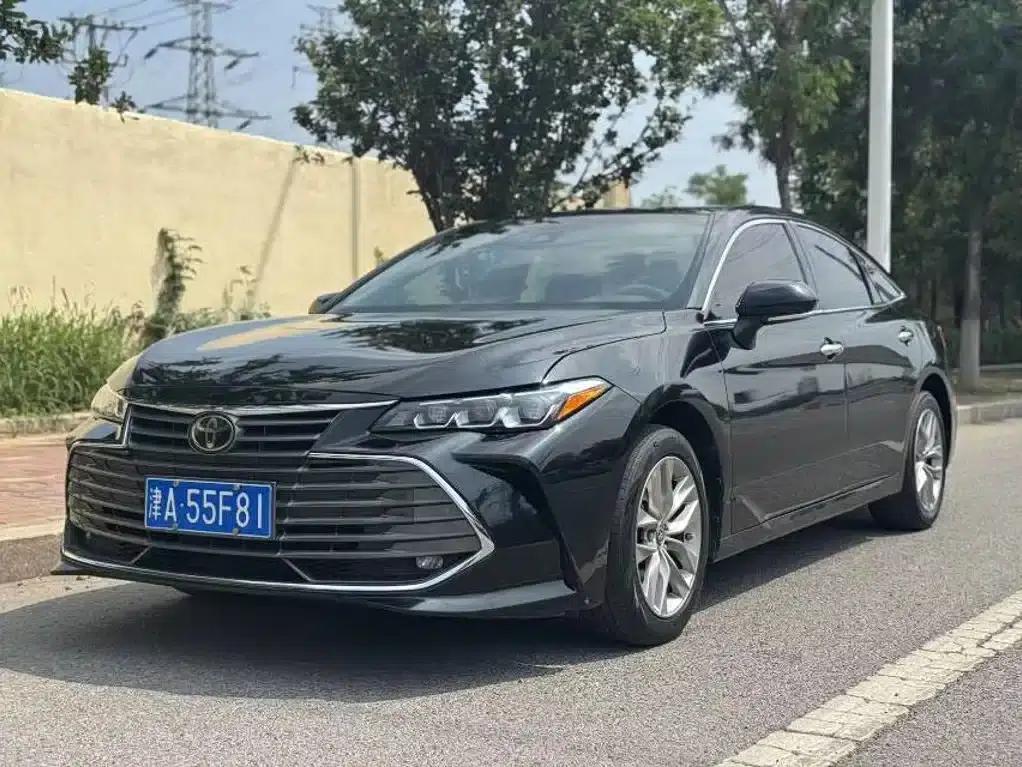 2019 Toyota Avalon 2.0L Luxury Edition (China VI Emission Standard) — миниатюра 1